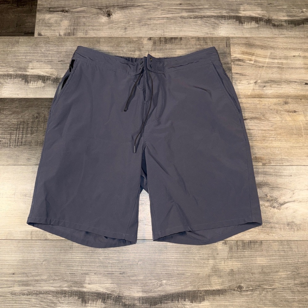 Ten Thousand Mens XL Gray Training‎ Shorts Drawstring Athletic Gym Active